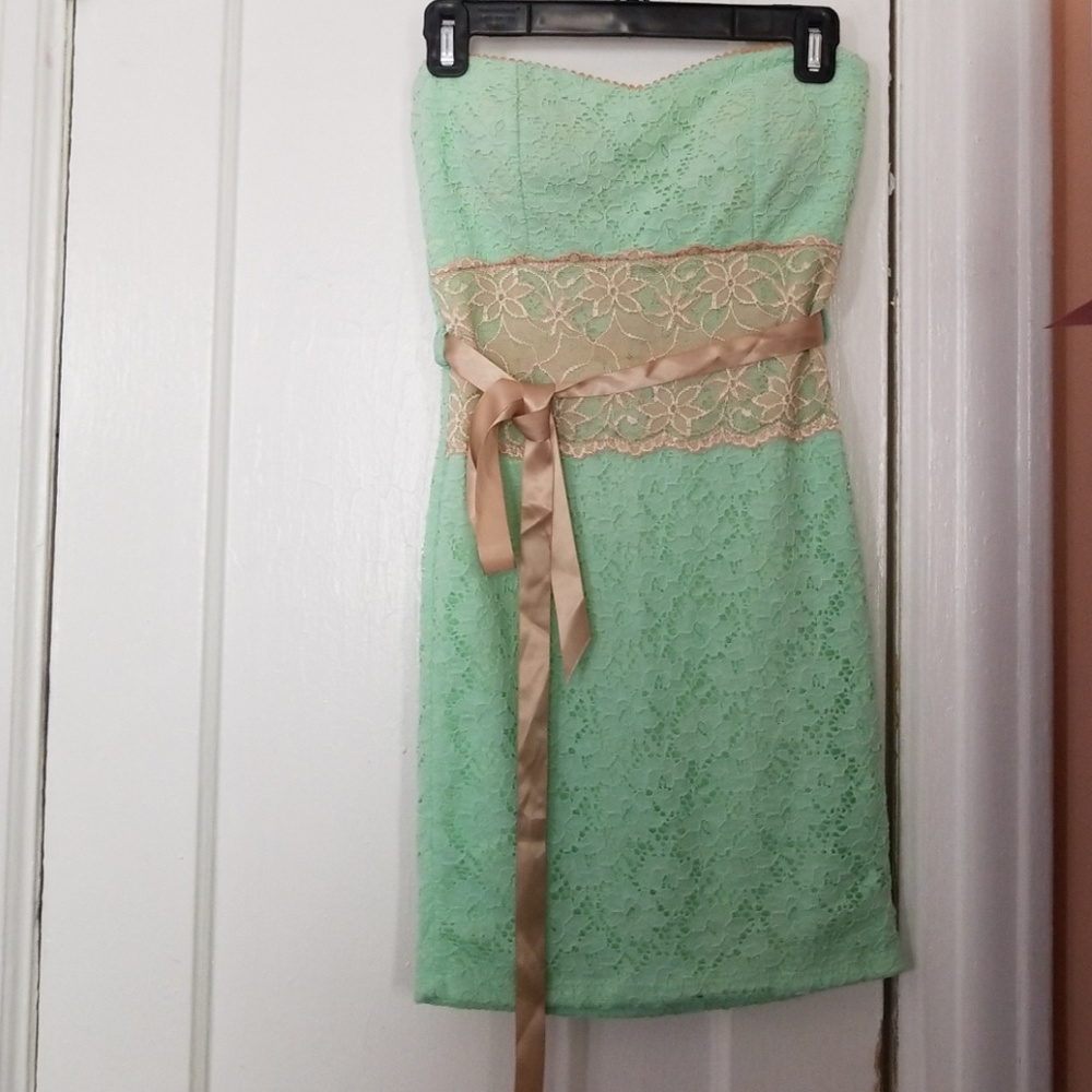 strapless lace dress bodycon
